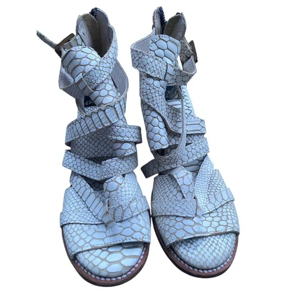 FreeBird Rare Claw White Python Snake Heel Sandals size 8 - Picture 3 of 8